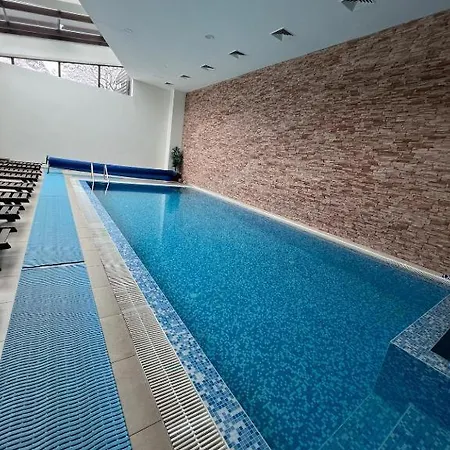 Mountain View In Aspen Golf With